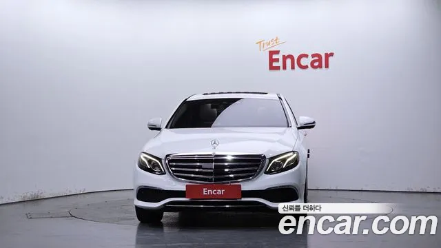 Mercedes-Benz E-Класс 2020 thumb 3