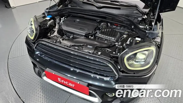 MINI Countryman 2023 thumb 6