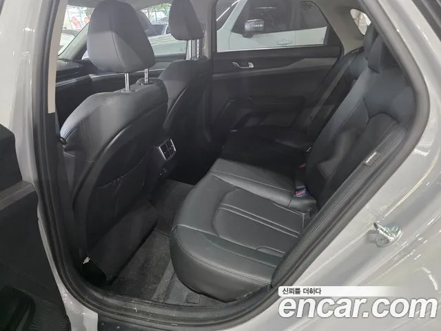 Kia K5 2023 thumb 10