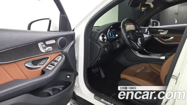 Mercedes-Benz GLC 2023 thumb 10