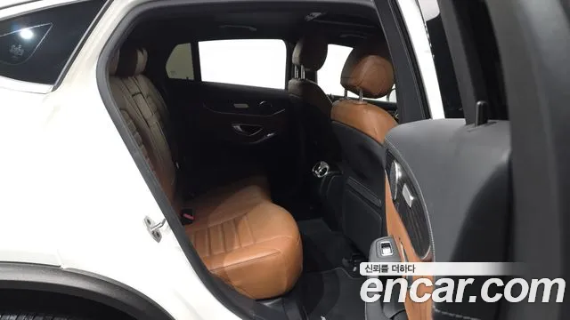 Mercedes-Benz GLC 2023 thumb 12