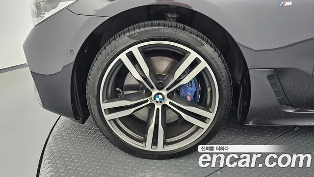 BMW Gran Turismo 2019 thumb 4
