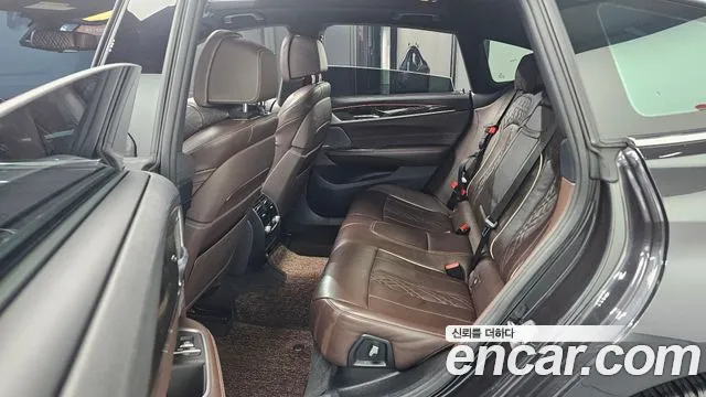 BMW Gran Turismo 2019 thumb 11
