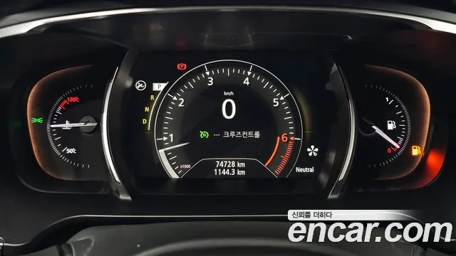 Renault-KoreaSamsung Megane 2017 thumb 8