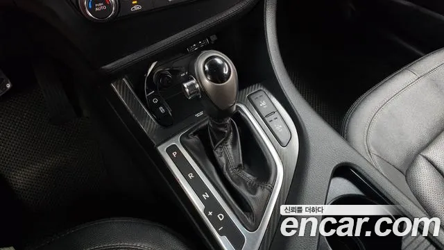Kia K5 2011 thumb 9