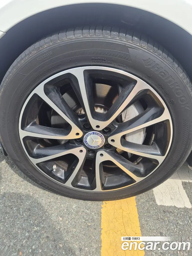 Mercedes-Benz E-Класс 2016 thumb 6