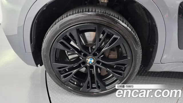 BMW X6 2018 thumb 5