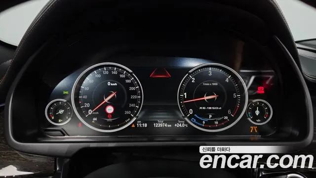 BMW X6 2018 thumb 8