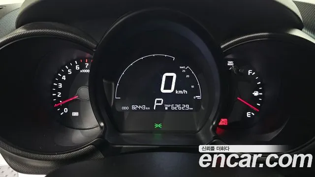 Kia Ray 2016 thumb 8