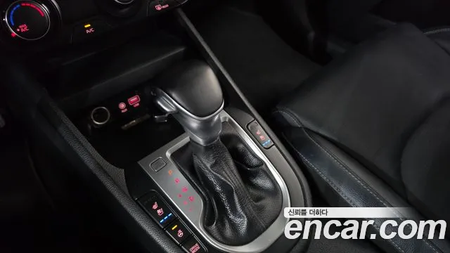 Kia K3 2019 thumb 9