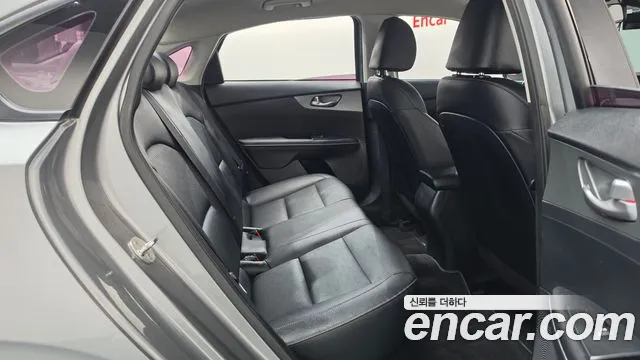 Kia K3 2019 thumb 11