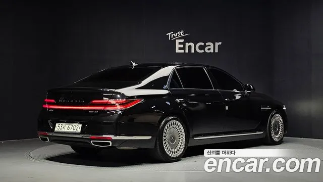 Genesis G90 2019 thumb 2