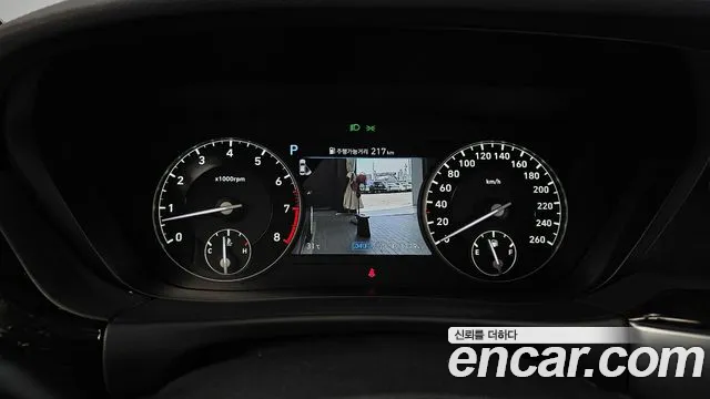 Genesis G90 2019 thumb 8