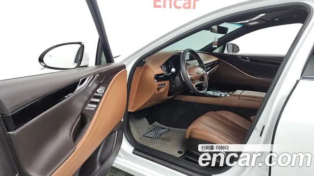 Genesis G80 2022 thumb 10