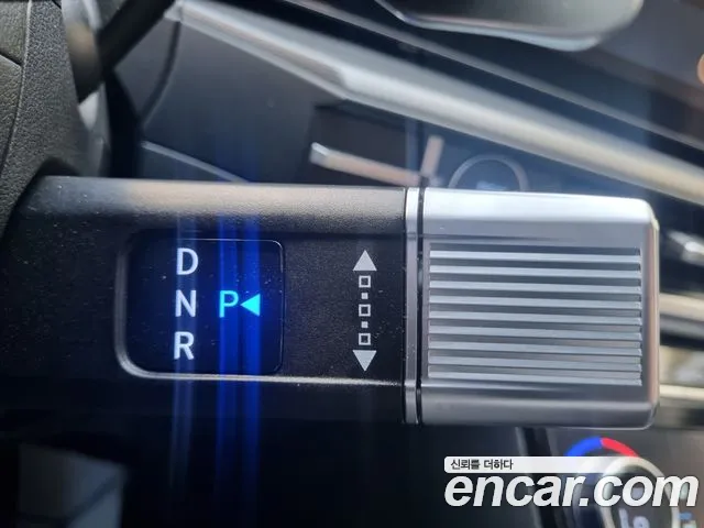 Hyundai Santa Fe 2024 thumb 9