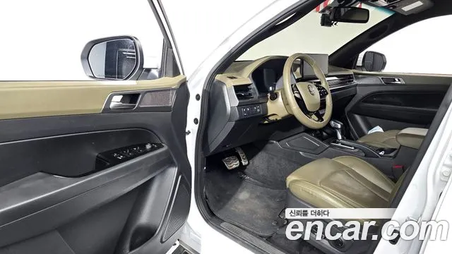 KG_Mobility_Ssangyong Rexton 2023 thumb 9