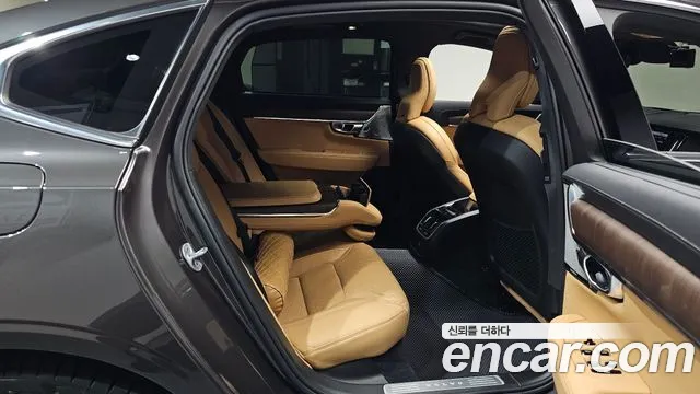 Volvo S90 2024 thumb 10