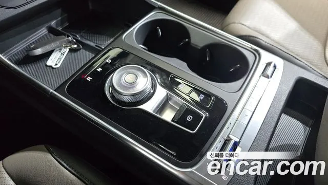 Kia Carnival 2023 thumb 9