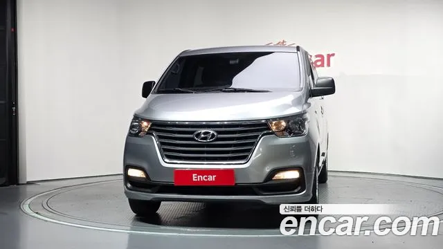 Hyundai Starex 2019 thumb 3