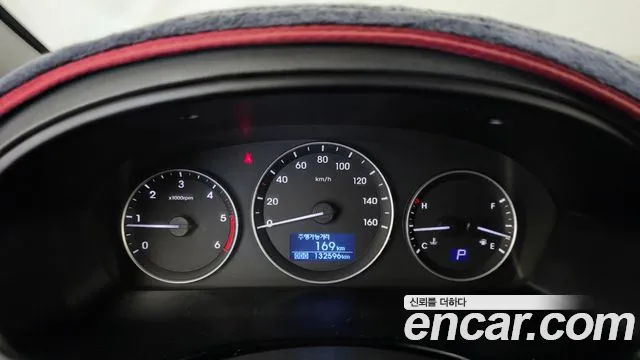 Hyundai Starex 2019 thumb 8