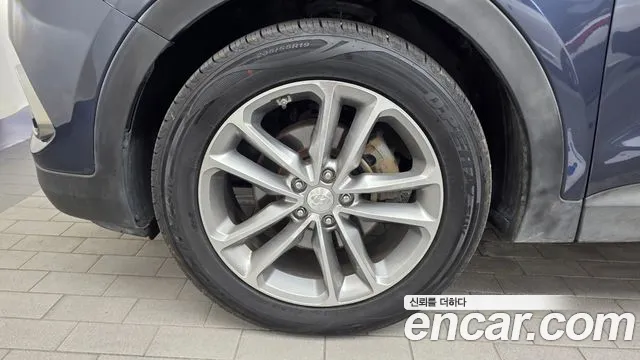 Hyundai Santa Fe 2015 thumb 5