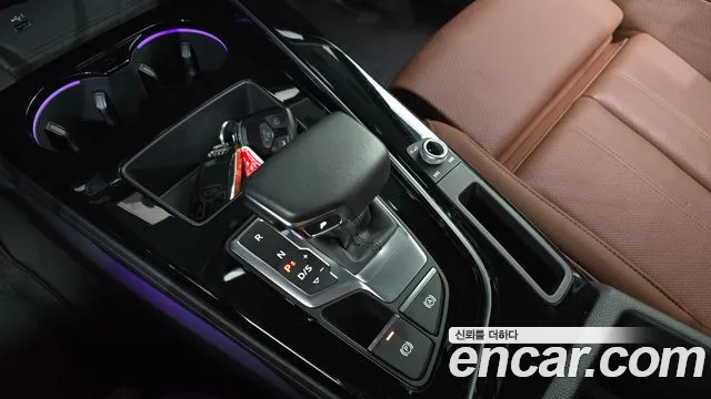 Audi A4 2021 thumb 8