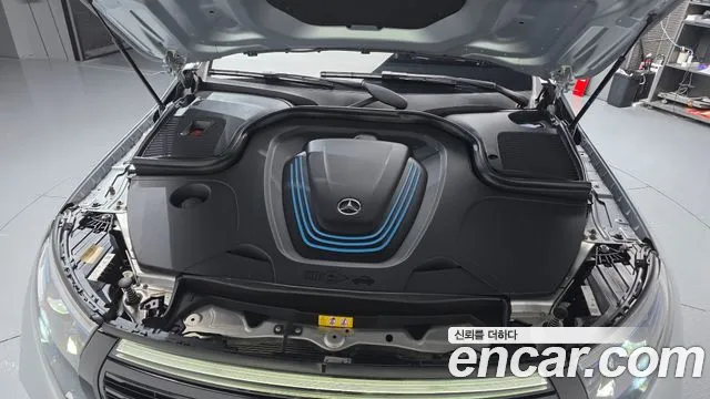 Mercedes-Benz EQC 2020 thumb 5