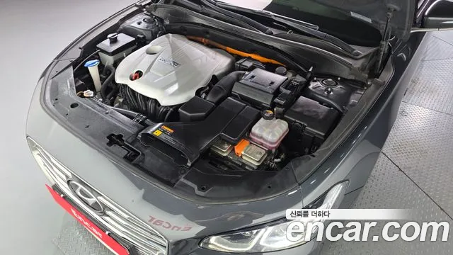 Hyundai Grandeur 2017 thumb 6