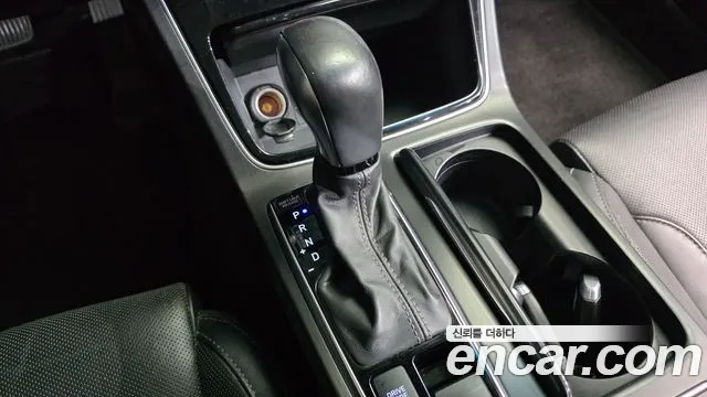 Hyundai Grandeur 2017 thumb 9