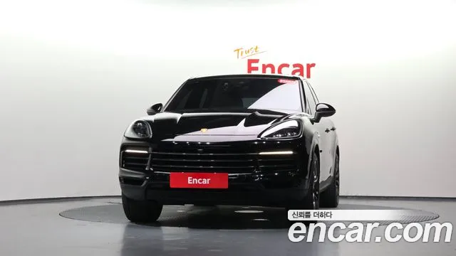 Porsche Cayenne 2020 thumb 2