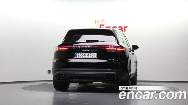 Porsche Cayenne 2020 thumb 3