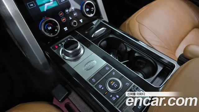 Land Rover Range Rover 2019 thumb 9
