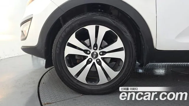 Kia Sportage 2011 thumb 5