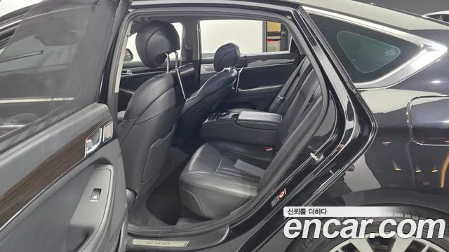 Genesis G80 2020 thumb 11