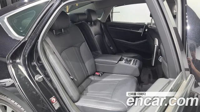 Genesis G80 2020 thumb 12