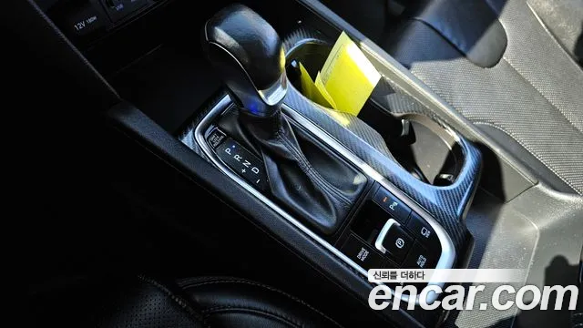 Hyundai Santa Fe 2020 thumb 9
