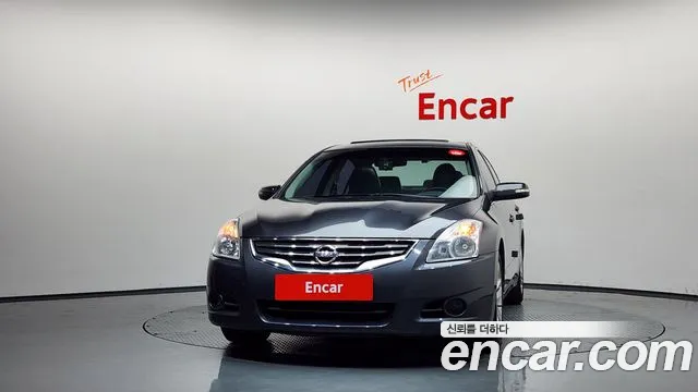 Nissan Altima 2011 thumb 3
