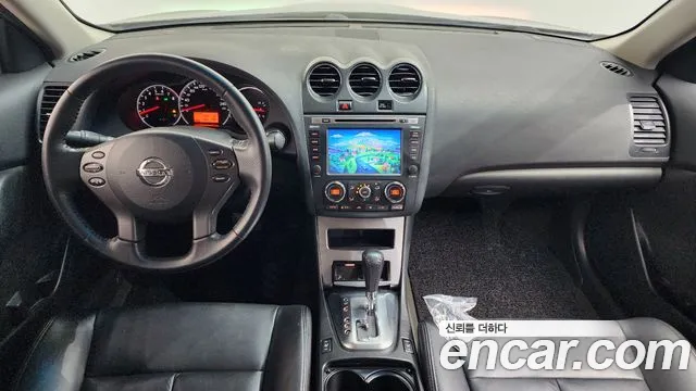 Nissan Altima 2011 thumb 7