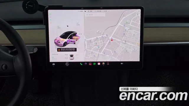Tesla Model 3 2022 thumb 12