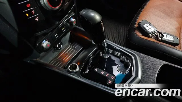 KG_Mobility_Ssangyong TIBOLI 2017 thumb 9