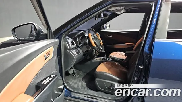 KG_Mobility_Ssangyong TIBOLI 2017 thumb 10