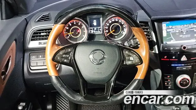KG_Mobility_Ssangyong TIBOLI 2017 thumb 11