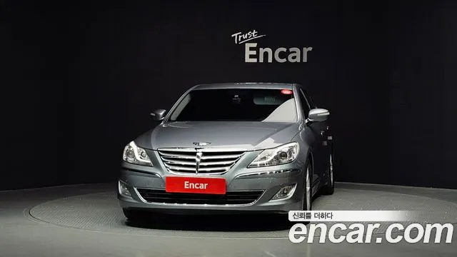 Hyundai Genesis 2013 thumb 3