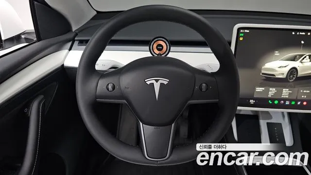 Tesla Model Y 2024 thumb 11