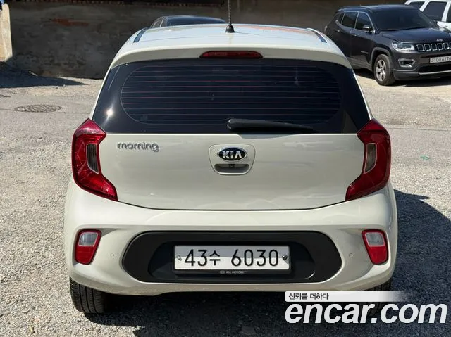 Kia Morning 2017 thumb 3