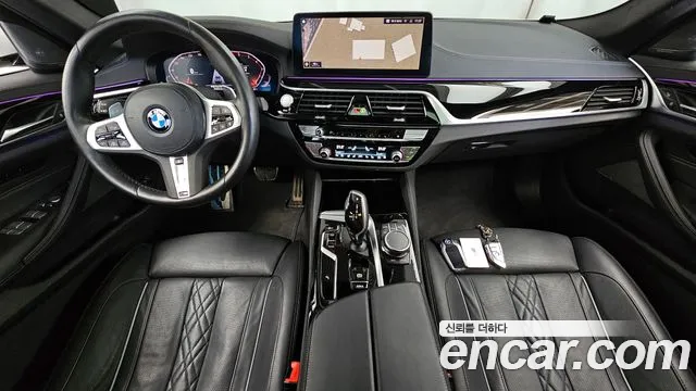BMW 5-Series 2022 thumb 7