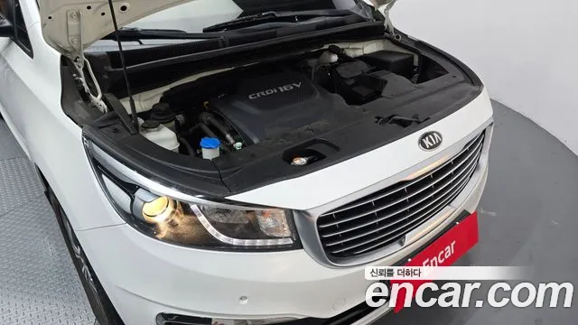 Kia Carnival 2016 thumb 6
