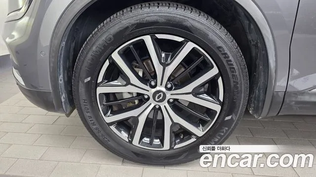 Renault-KoreaSamsung Koleos 2020 thumb 5