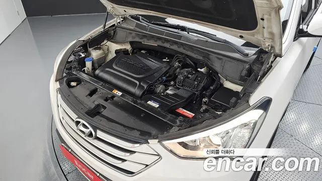 Hyundai Santa Fe 2012 thumb 6