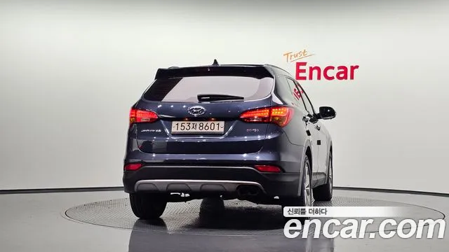 Hyundai Santa Fe 2015 thumb 3